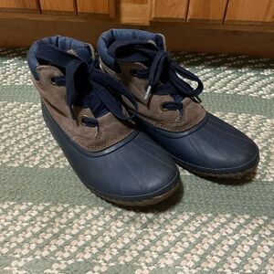 Sperry Women’s Navy and Tan Breakwater Duck Boots